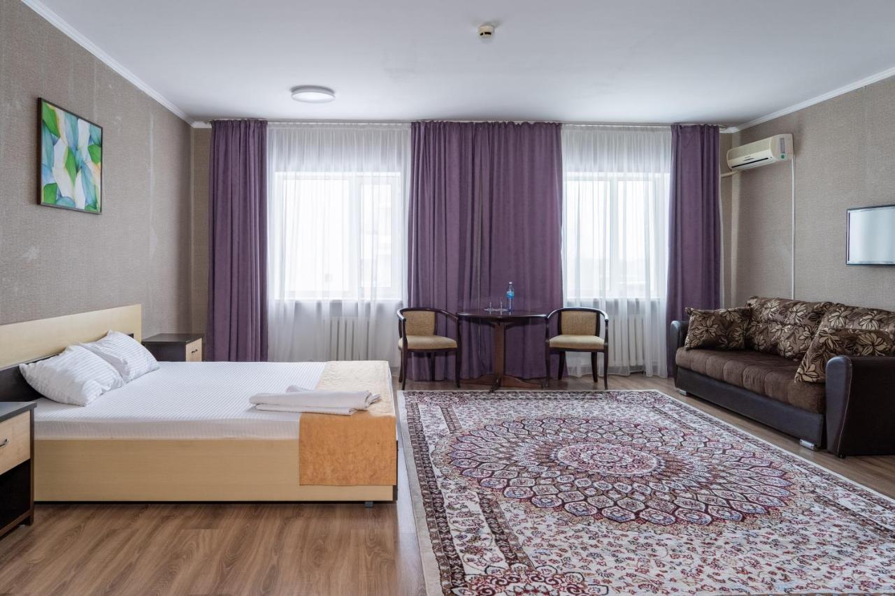 Azamat Hotel Astana Luaran gambar