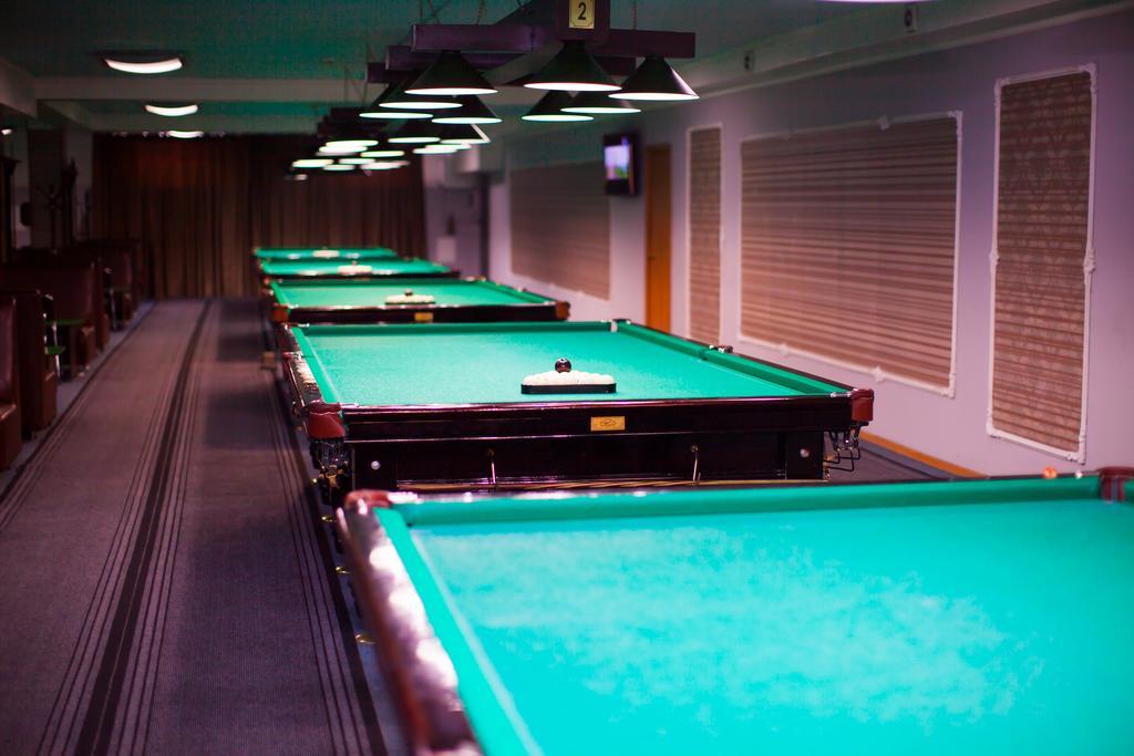 Azamat Hotel Astana Luaran gambar
