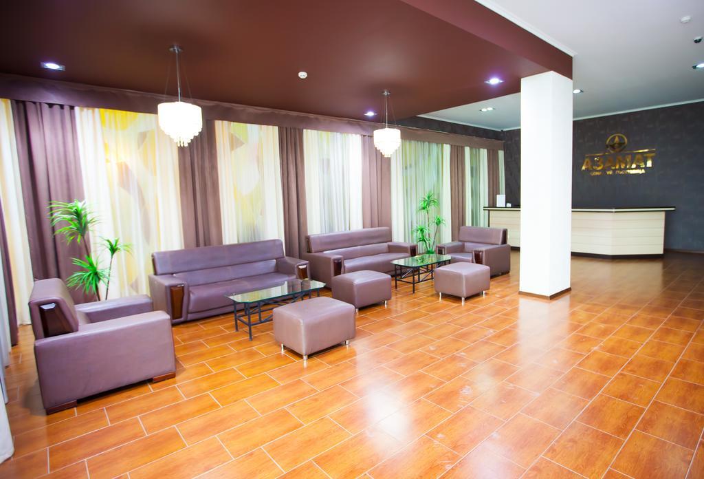 Azamat Hotel Astana Luaran gambar